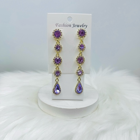 Mauve Purple Rhinestone Water-drop Earrings - Picture 3 of 3